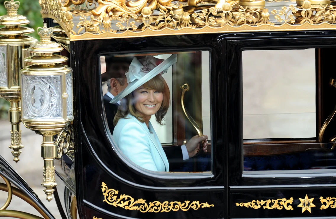Carole Middleton la nunta fiicei sale foto Profimedia