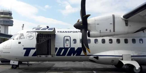 Aeronava companiei Tarom din direcţia Iaşi a aterizat pe Aeroportul Timişoara FOTO Both