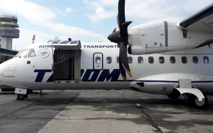 Aeronava companiei Tarom din direcţia Iaşi a aterizat pe Aeroportul Timişoara FOTO Both