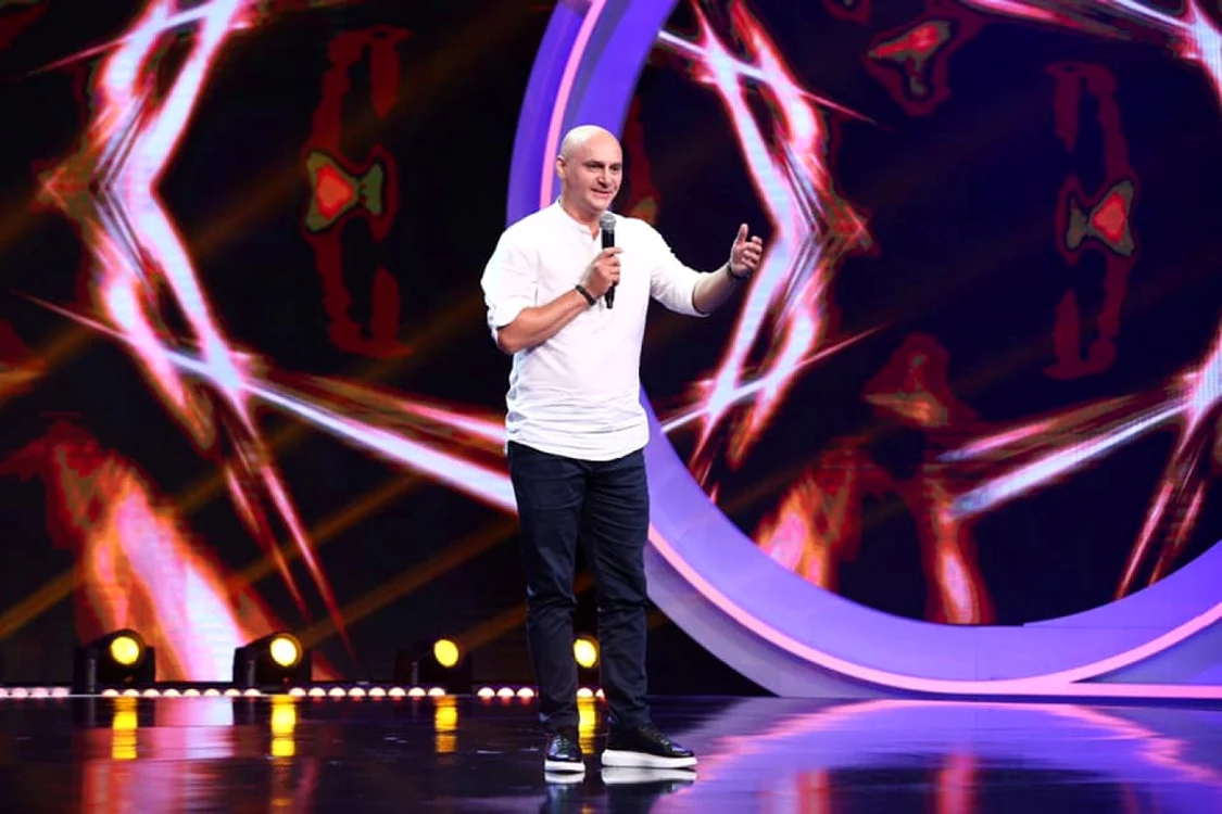 Dan Ţuţu - dublu finalist „IUmor” Foto Arhiva personală Dan Ţuţu