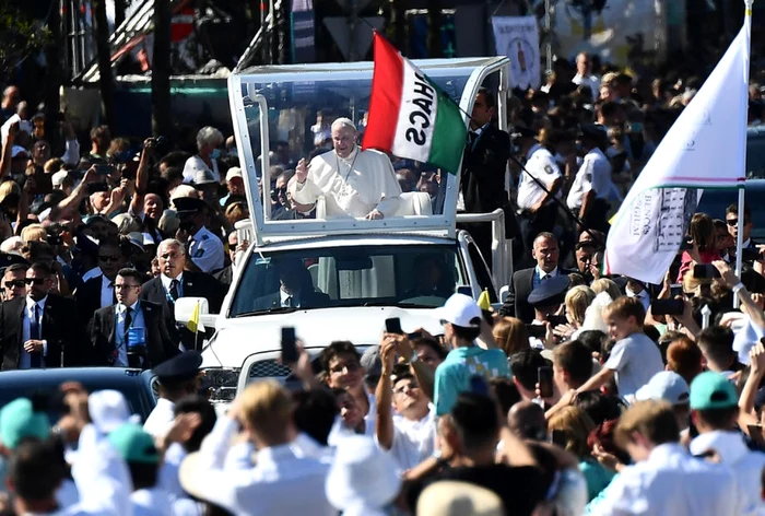 Papa Francisc la Budapesta FOTO EPA-EFE