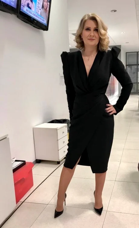 Alessandra Stoicescu și-a recăpătat silueta după nașterea Sarei