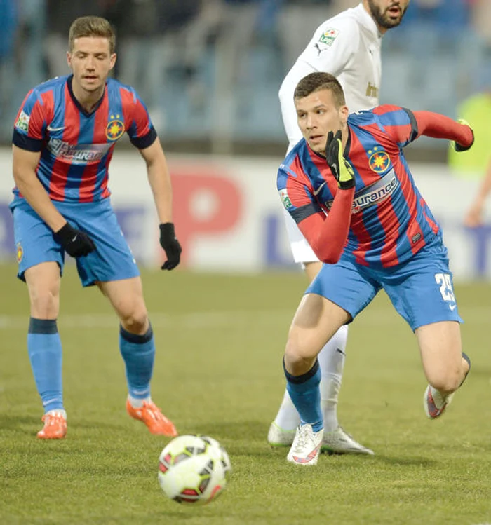 
    Ţucudean l-a salvat pe Gâlcăfoto: Răzvan Păsărică  