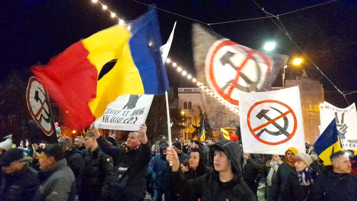 Marșul "Eroii nu mor niciodatâ" FOTO Ștefan Both