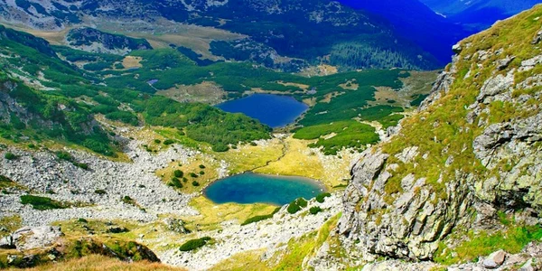 Lacul Gâlcescu - cel mai mare lac glaciar din Parâng Foto FB Lacul Galcescu - credit Alex Buduran