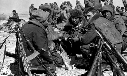 Voci sovietice din Afganistan jpeg
