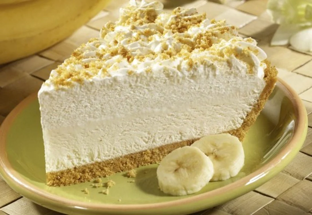 Tort de biscuiţi cu banane şi caramel jpeg