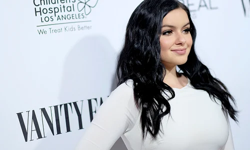 ariel winter jpeg