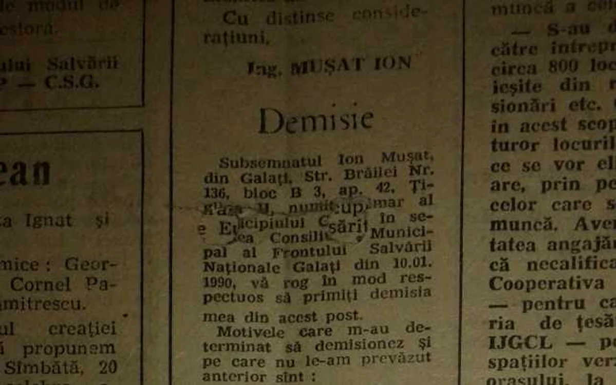 Copie a demisiei publicată în ziarul local Viaţa Liberă din 1990. Foto: Biblioteca VA Urechia