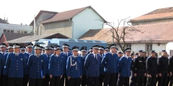 Bistriţa: Opt bistriţeni admişi în instituţii militare - Adevărul la minut