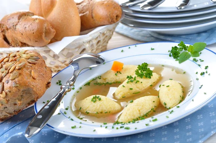 Supa cu găluşte, printre preparatele preferate ale românilor FOTO Shutterstockclickpentrufemei.ro