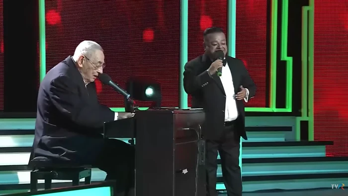 Horia Moculescu și Adrian Minune interpretând Salcia. FOTO: captură video YouTube/@TVR
