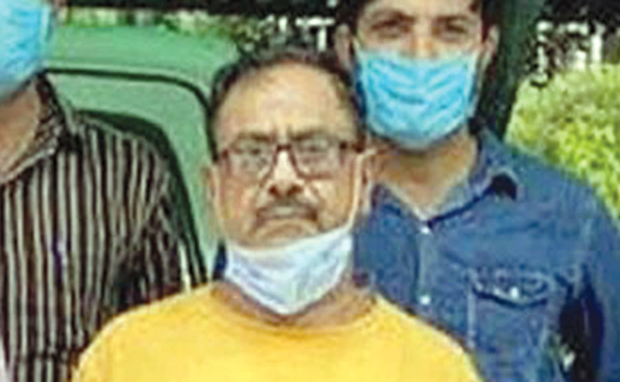 
    Devender Sharma, cel mai sângeros asasin indian  