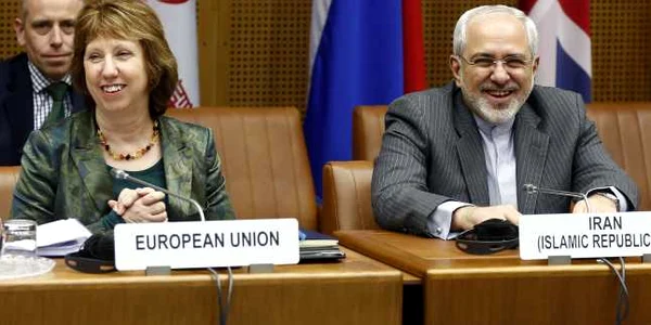  Catherine Ashton şi ministrul iranian de Externe