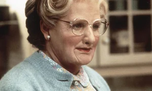 Rolul care i a adus simpatia a zeci de mii de oameni: cel de dadacă, doamna Dubfire  jpeg