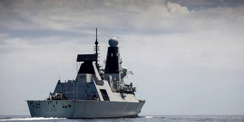 Distrugătorul britanic HMS Defender au pătrus în apele Mării Negre ale Rusiei. FOTO Profimedi