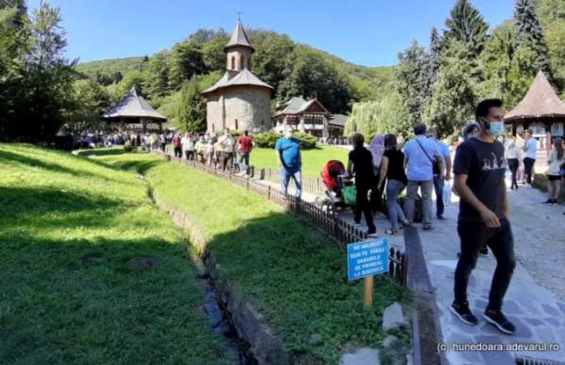 Mănăstirea Prislop. FOTO: Daniel Guţă. ADEVĂRUL