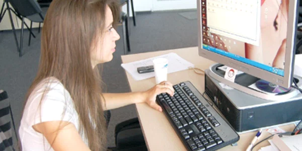 Bloggerii mai spun şi lucruri trăsnite