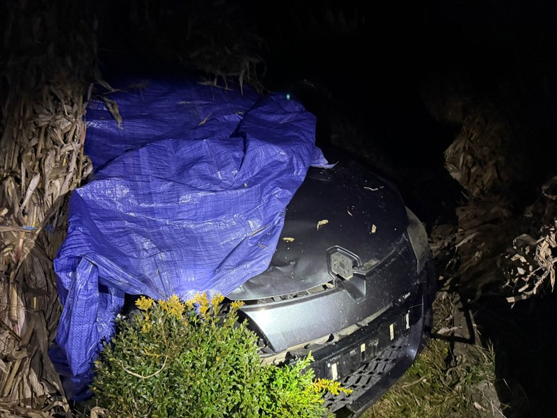 Biciclist descoperit mort pe un drum din Botoşani. Poliştii l-au identificat pe şoferul care fugise. Unde ascunsese maşina implicată în accident