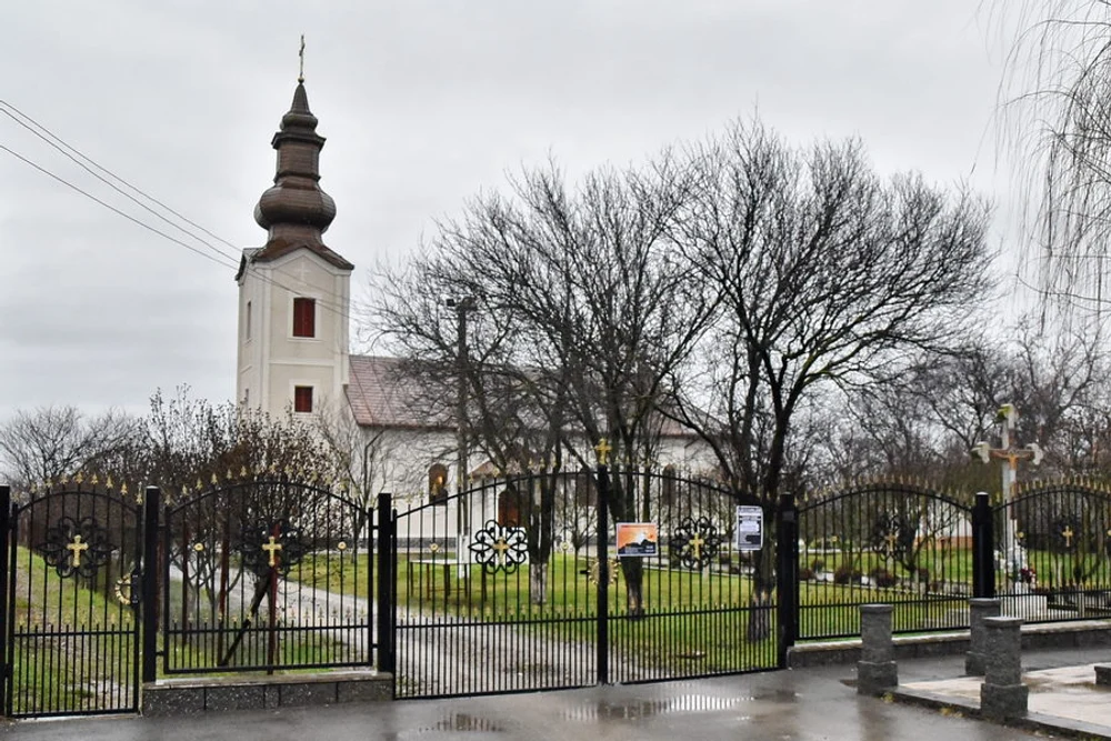 Cimitir profanat în Bihor: Terenul a fost vândut ilegal și distrus cu buldozerul, fără nicio sancțiune