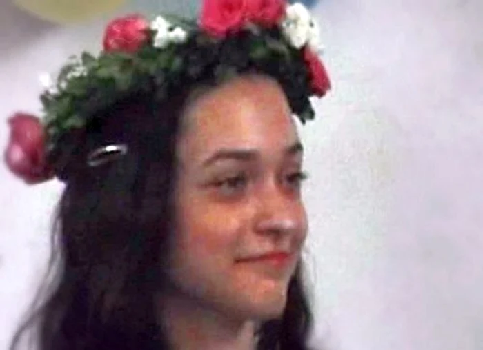 Iulia Ionescu este o elevă eminentă: a intrat la liceu cu media 10.