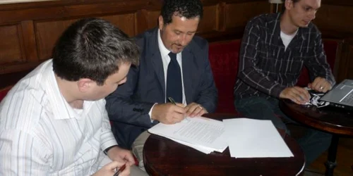 Semnarea protocolului de colaborare a avut loc miercuri la Sibiu
