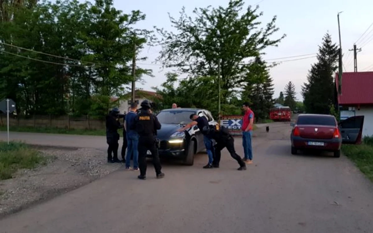 Momentul în care interlopii au fost opriţi de Poliţie
