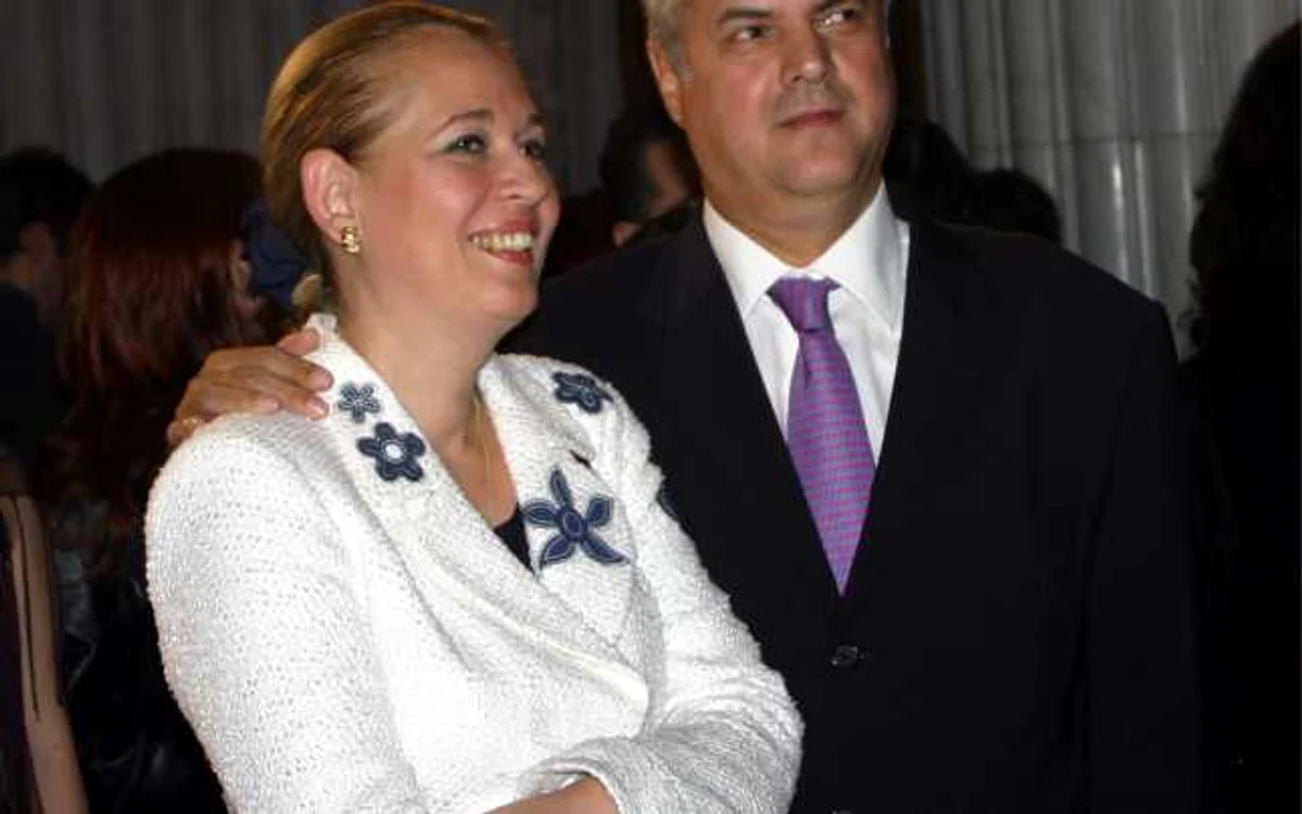 Soţia fostului premier Adrian Năstase, Dana Năstase, urmează să fie audiată luni la Curtea Supremă FOTO Adevărul