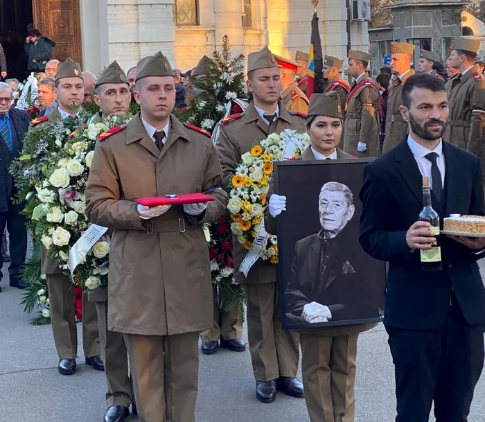 Mitică Popescu a fost înmormântat la cimitirul Bellu FOTO Adevărul