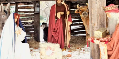 Naşterea în iesle a lui Iisus Hristos este reprezentată scenic în fiecare an