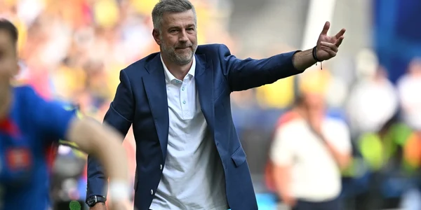 Edi Iordanescu (Sportpictures) jpg
