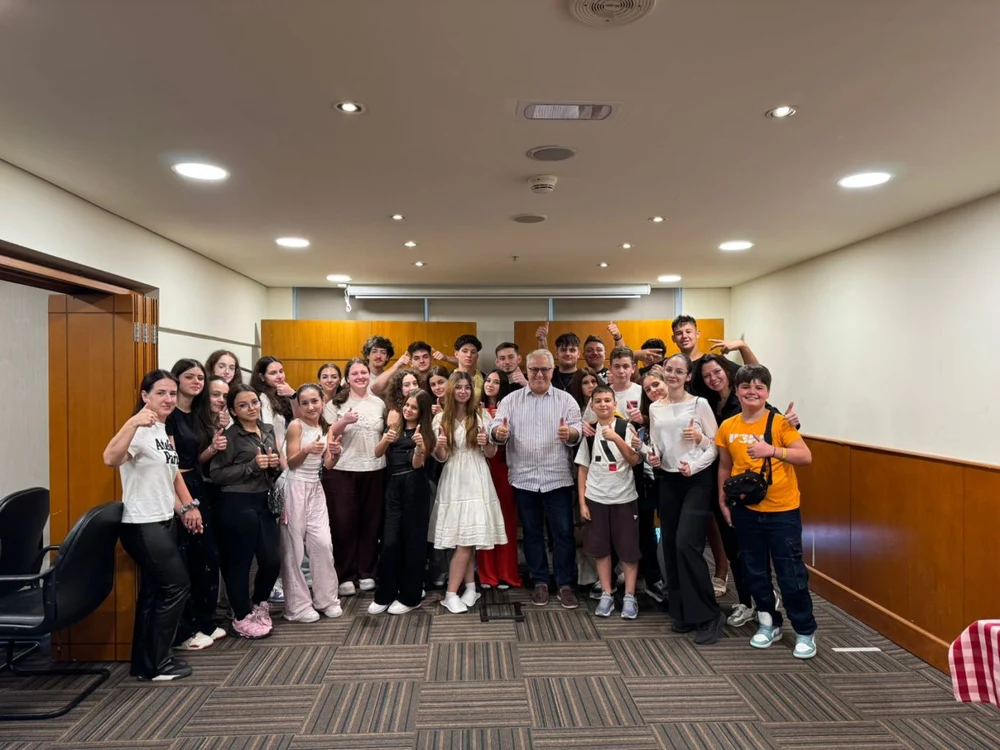 Cei 28 de elevi români blocați în Dubai din cauza conflictului din Iran: „Sunt în siguranță și cazați într-un hotel”