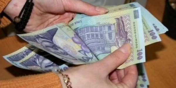 Salariul mediu net a ajuns, în aprilie, la 1.553 de lei