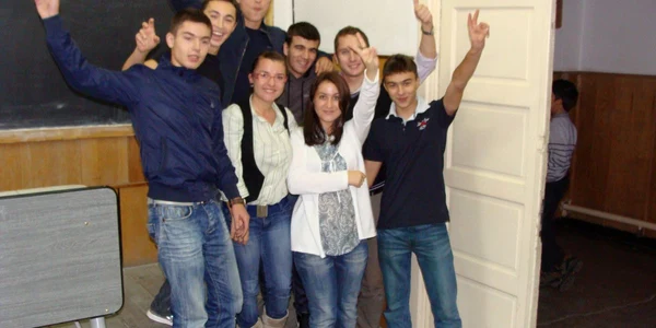 Elena Paduraru, liderul elevilor de la Colegiul Al. Lahovari