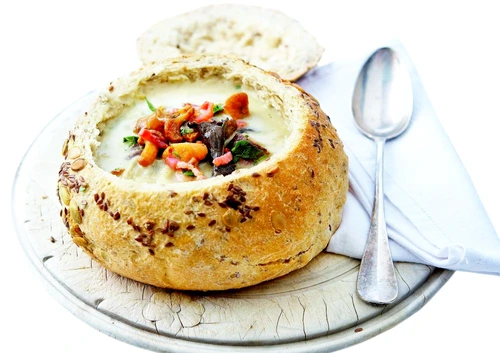 supa crema cartofi paine jpeg