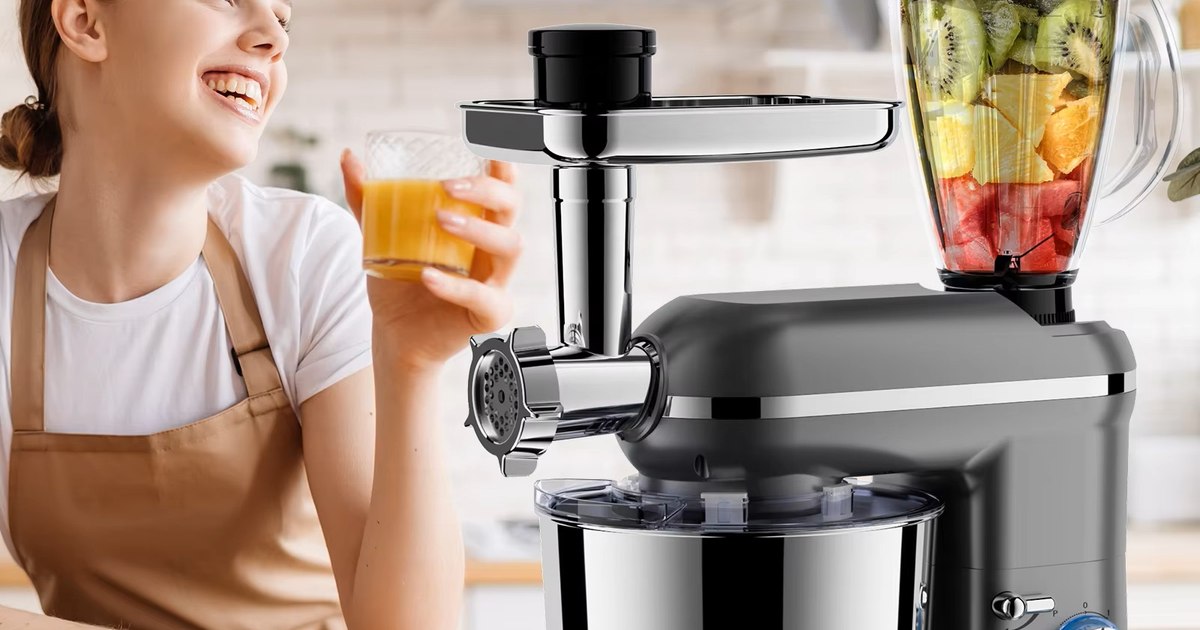 Robots Cooking Top 7 kitchen robots for 2026 from eMAG simplify cooking | News Minimalist