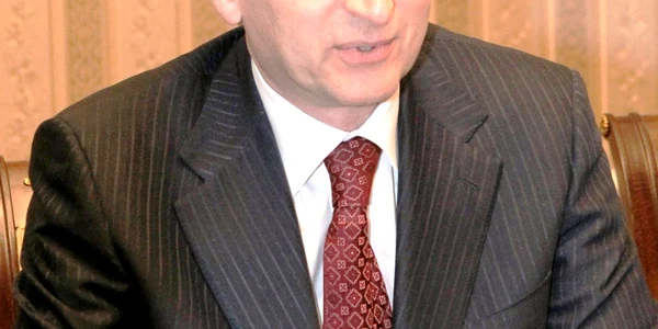 Foto Tudor Iovu Narişkin a venit la Chişinău cu promisiuni de ieftinire a gazelor