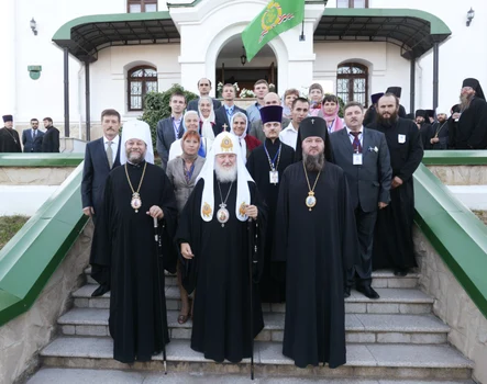 patriarhul chiril