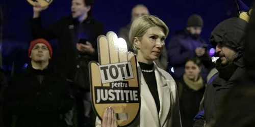 Proteste Parlament - Raluca Turcan / FOTO Inquam Photos / Octav Ganea / 11 dec 2017