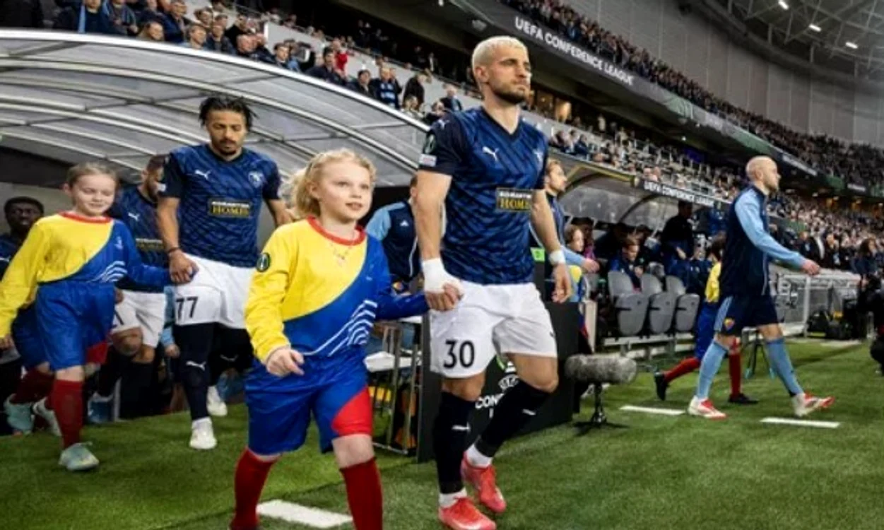 Vlad Dragomir, numărul 30, este lider la Pafos