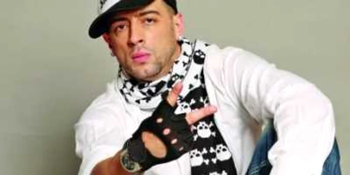 CRBL s-a lansat în lumea muzicală la Piteşti, oraşul său natal