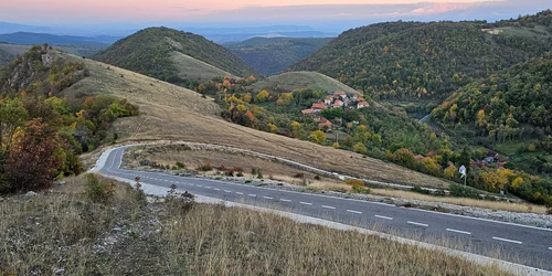 Transalpina bicicliștilor din Ținutul Pădurenilor, Foto Daniel Guță, Adevărul (11) jpg