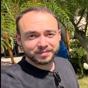 Fiul lui Sorin Chelmu, președintele AUR Vaslui, a murit la 29 de ani. Tânărul fusese diagnosticat cu o afecțiune gravă