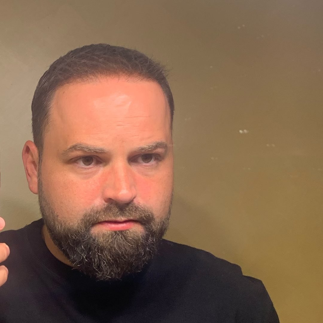Polițist acuzat de încălcarea legii, în curs de promovare la IPJ Constanța, având legături cu un actor faimos Polițist acuzat de încălcarea legii, în curs de promovare la IPJ Constanța, având legături cu un actor faimos