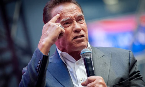 Arnold Schwarzenegger jpg
