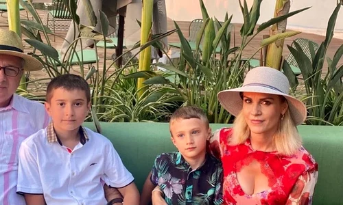 3 gabriela firea dubla aniversare pe litoral vacanta cu familia la mare 2 jpg jpeg