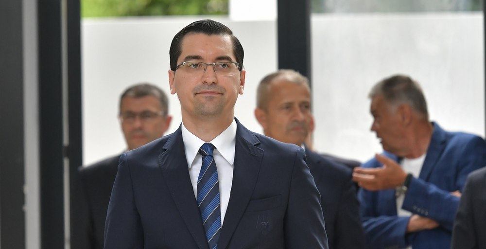 FIFA îi umple buzunarele lui Răzvan Burleanu. Declarația de avere a președintelui FRF. Cât câștigă de la Federație