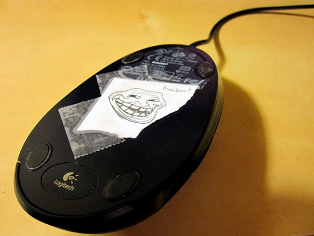 Cum să strici mouse-ul de la calculator