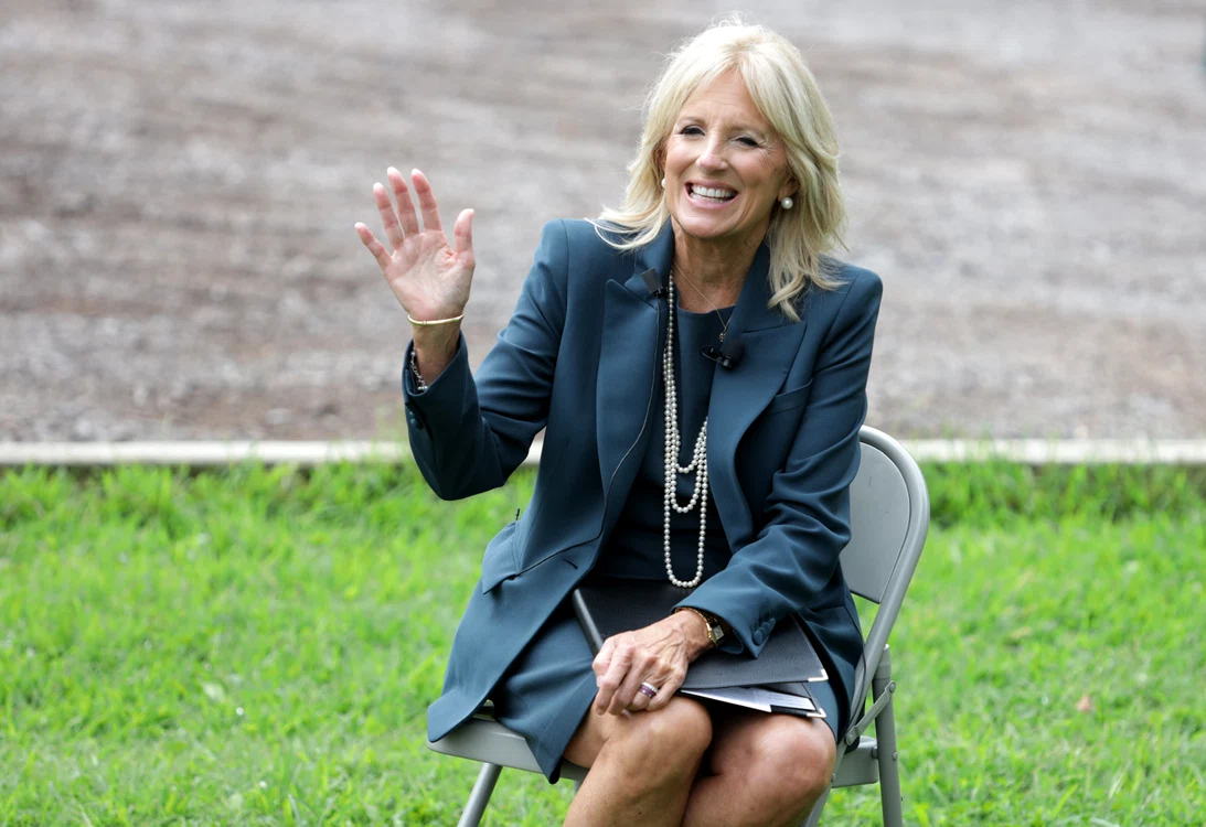 Jill Biden este profesoară de limba engleză și va continua să predea elevilor săi și de acum înainte