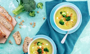 supa crema de legume verzi png